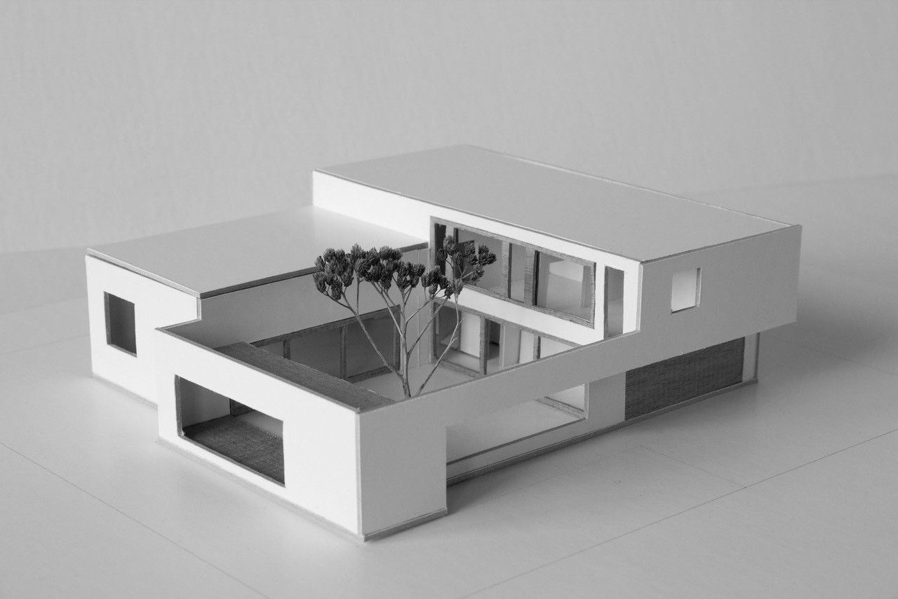 Modell eines EFH mit Innenhof