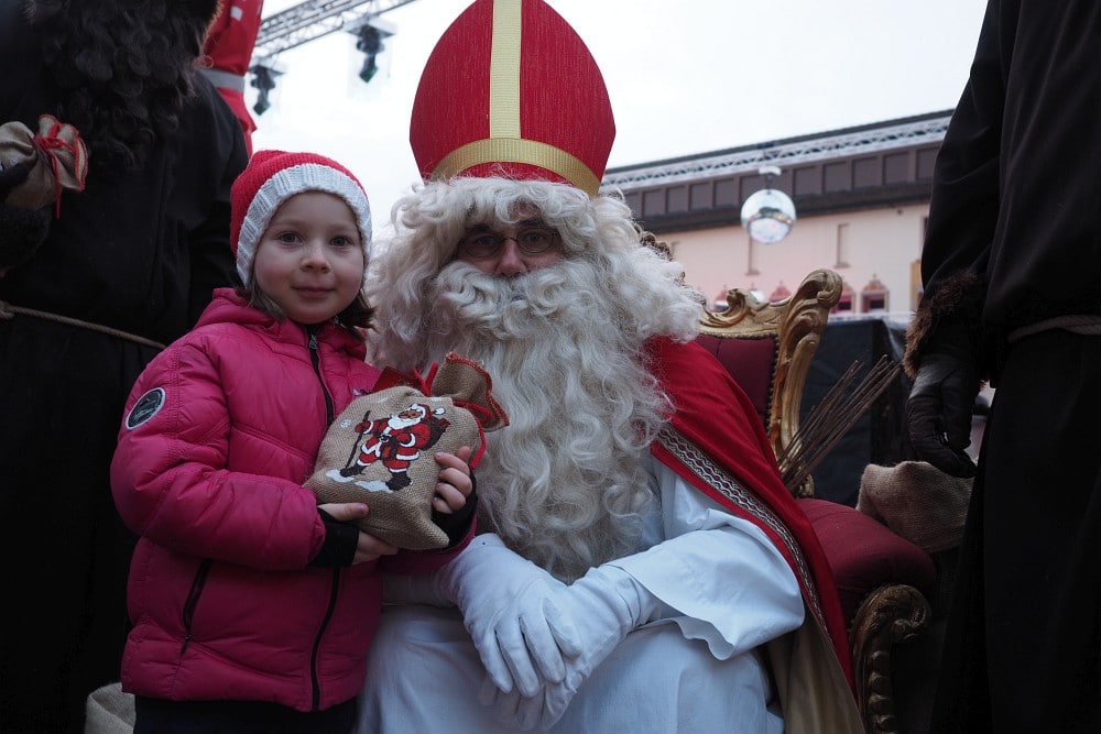 Maus mit Nikolaus in Vaduz