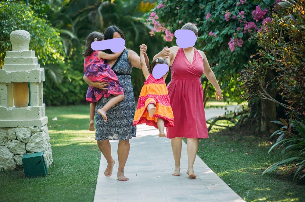 Regenbogenfamilie - Mamas mit Töchtern