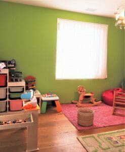 Spielzimmer mit Wandfarbe