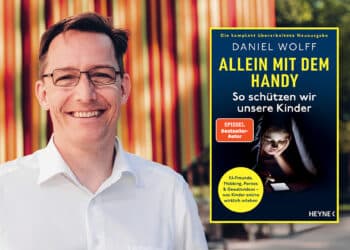 Buchcover "Daniel Wolff: Allein mit dem Handy"